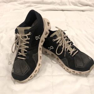 ON Cloud X Running shoes womens size 7.5